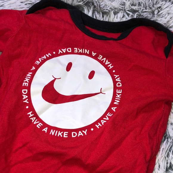 Nike bundle - Picture 4 of 4